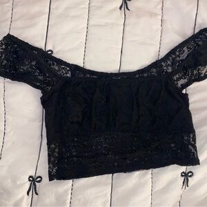 Chic Black Lace Crop Top